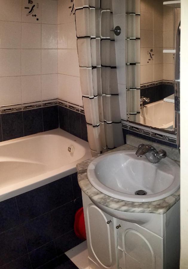 Viktor Apartment Chornomorsk Ngoại thất bức ảnh