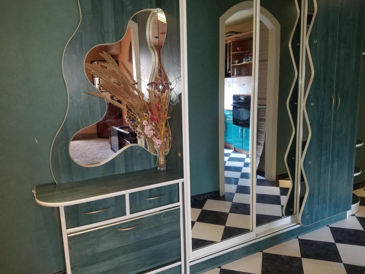 Viktor Apartment Chornomorsk Ngoại thất bức ảnh
